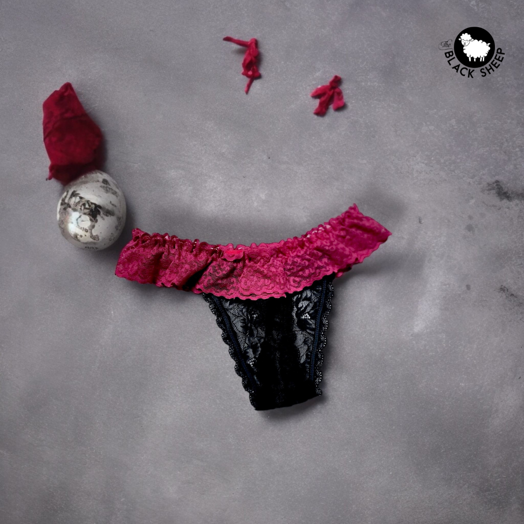 š¹ Ravishing Lace Thong - Wild Desire š¹