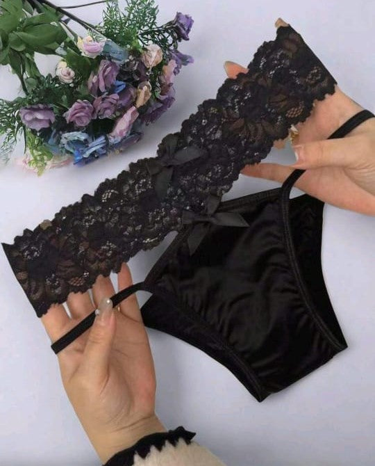 Lace Temptation Panty - Black