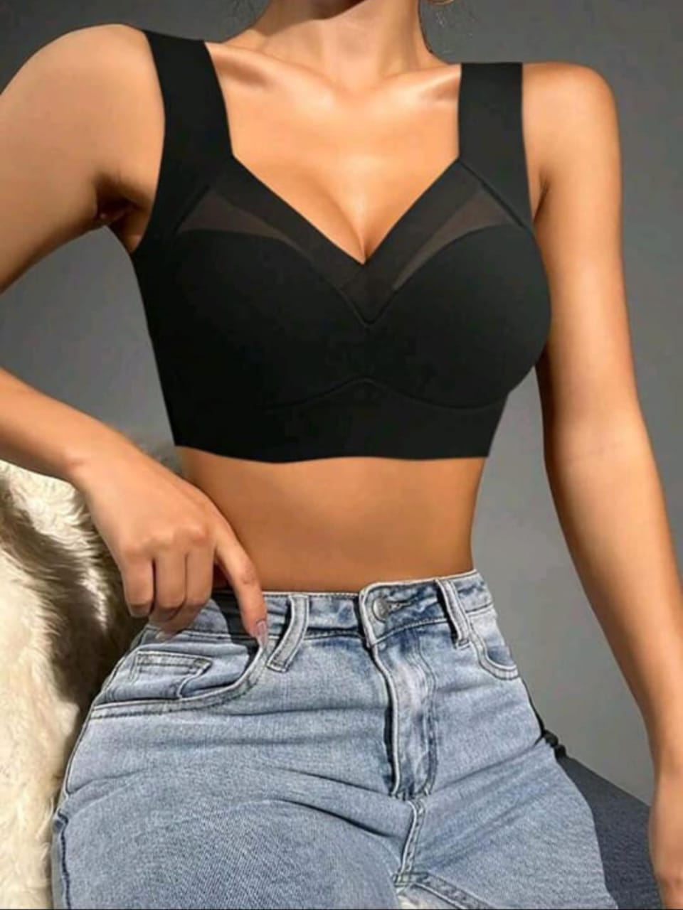 Easy Stretch Sports Bra (Black)