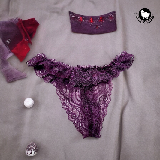 💜 Ravishing Lace Thong - Playful Passion 💜