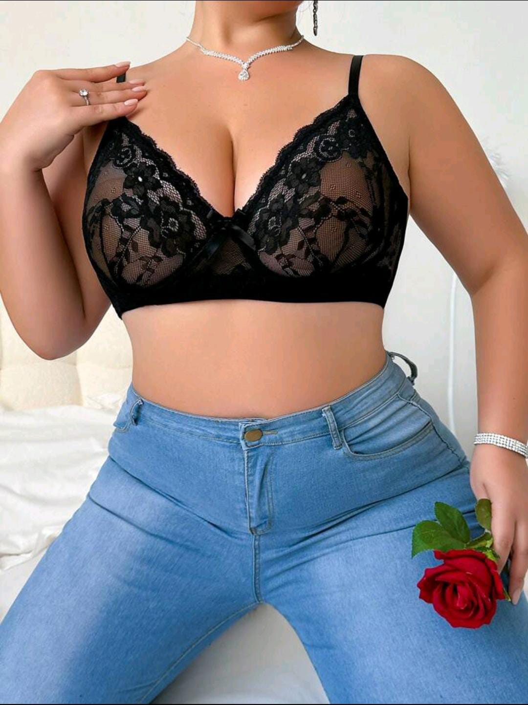 Lace Curve Caress Black Bra (Plus Sizes)