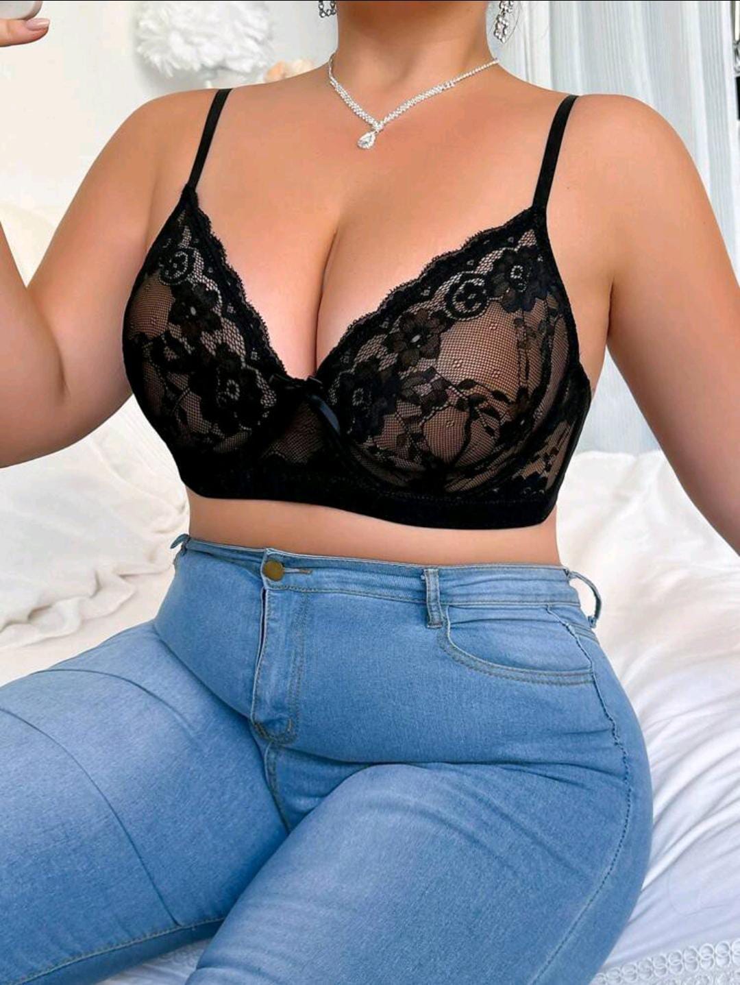 Lace Curve Caress Black Bra (Plus Sizes)