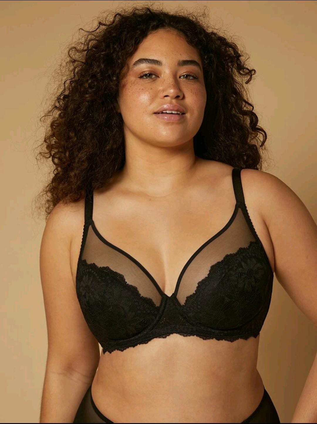 Classic Lace Full-Coverage Bra (Black)