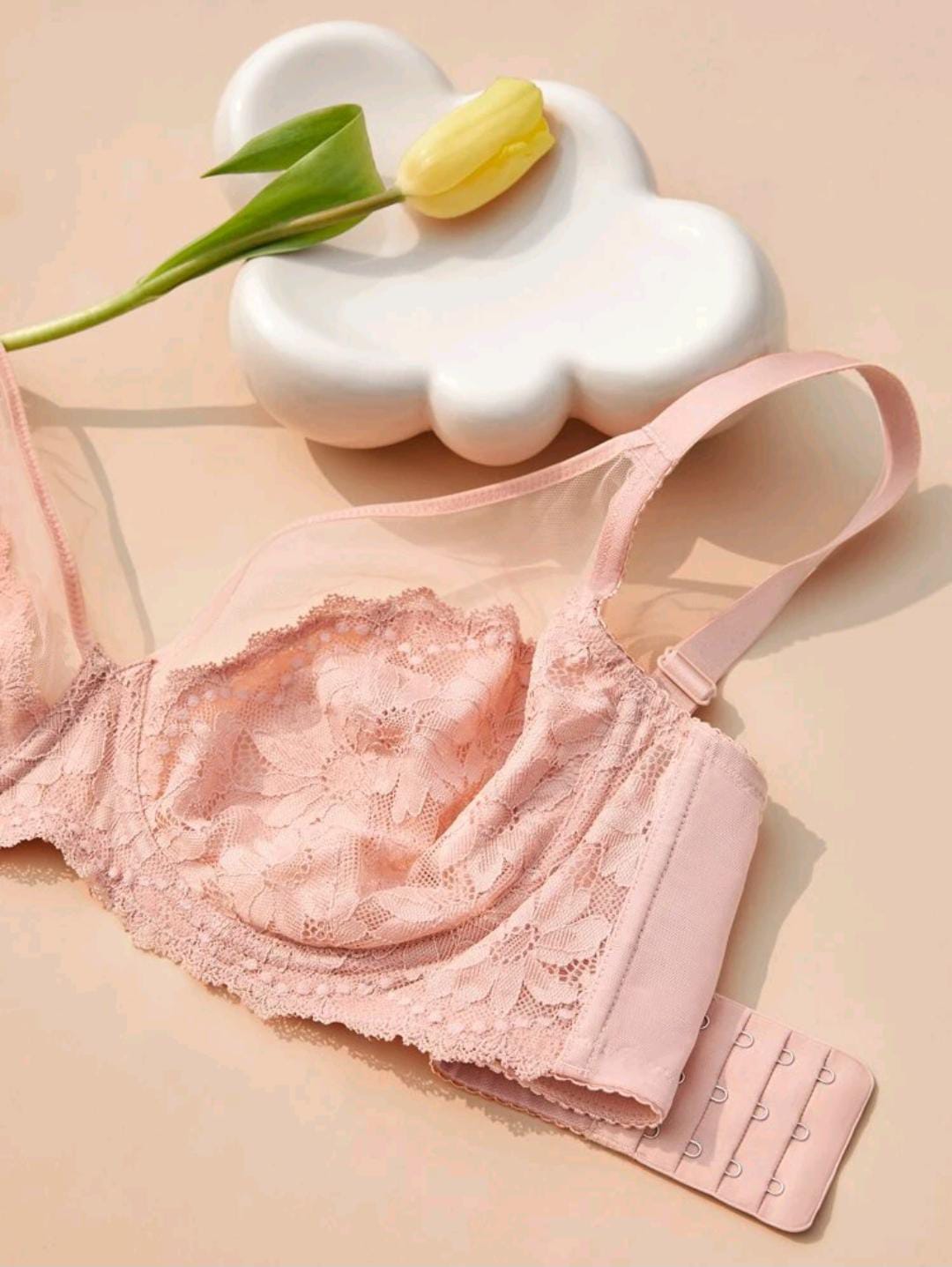 Classic Lace Full-Coverage Bra (Pink)