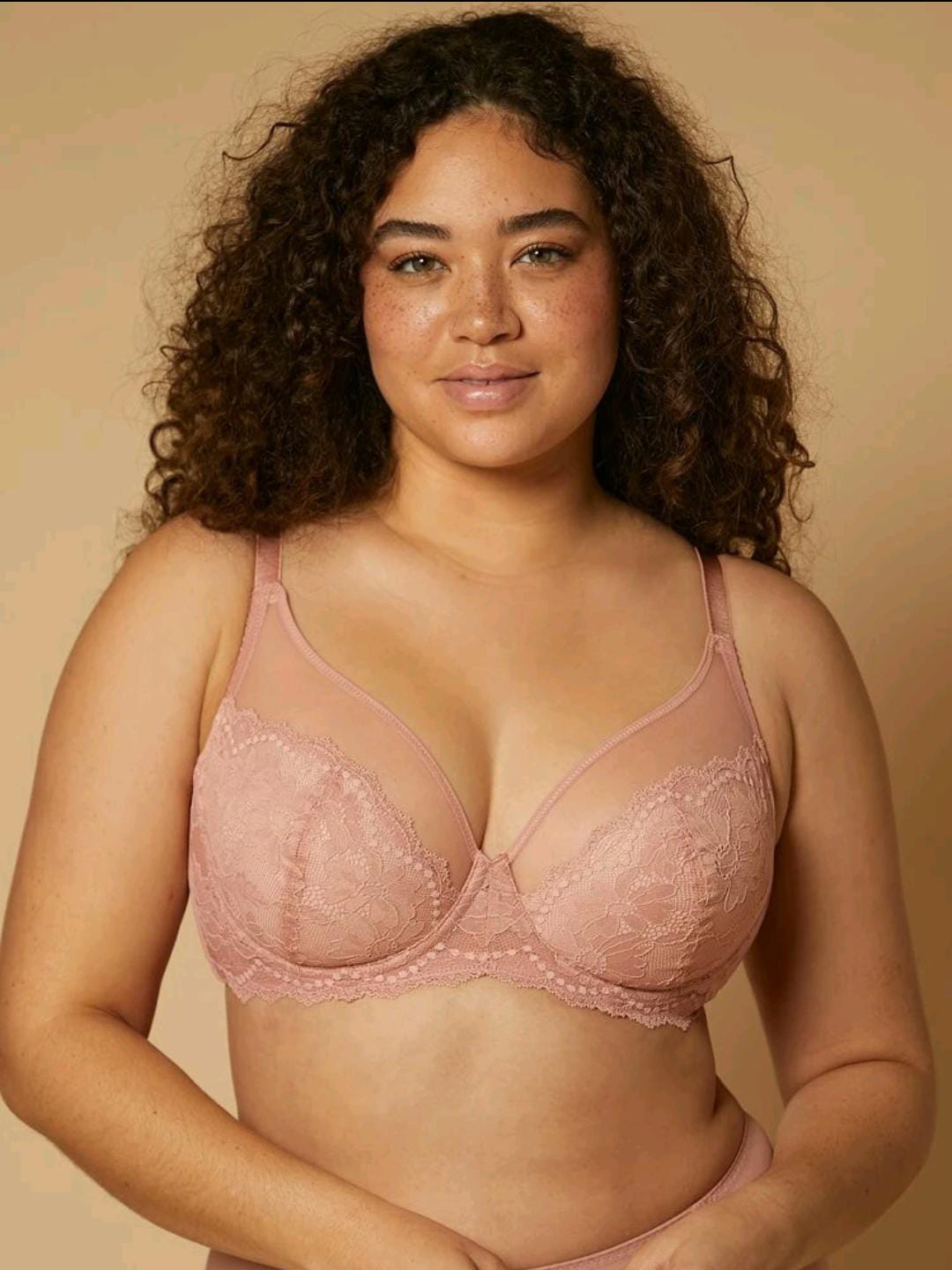 Classic Lace Full-Coverage Bra (Pink)